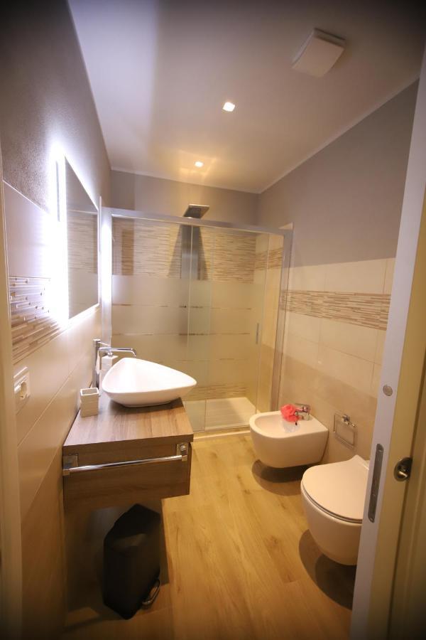 Agriturismo Donoratico Villa Luaran gambar
