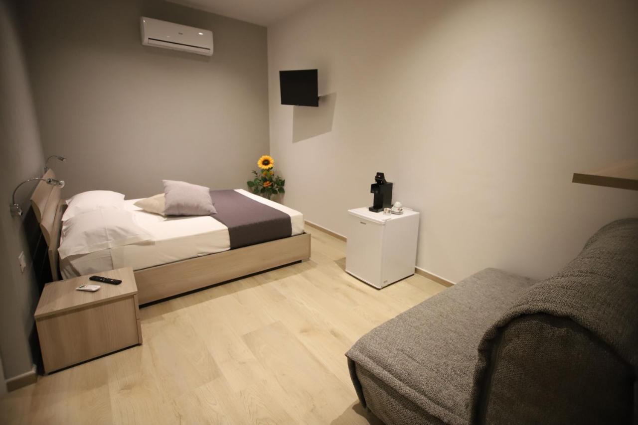 Agriturismo Donoratico Villa Luaran gambar